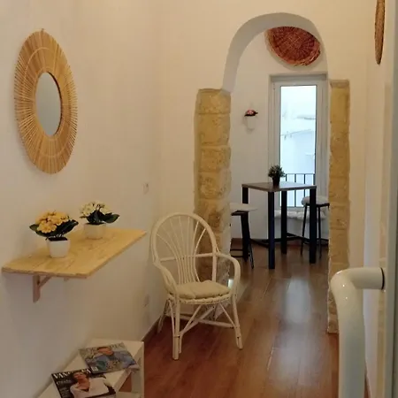 Dimora Albicocca * Bari